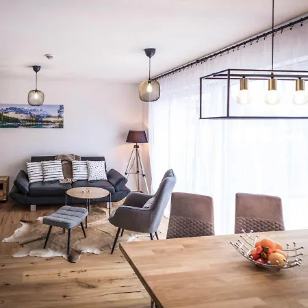 Frauensee Apartman *